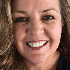 Meet your Posher, Bobbie